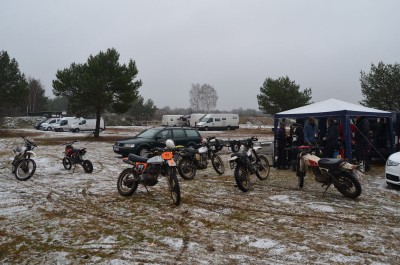 01camp.jpg