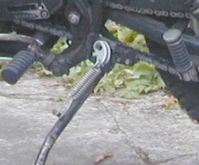 XT77-Ständerfedern-unten.JPG