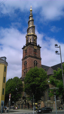 20160715_134040_j_Kopenhagen_VorFrelsersKirke_1000.JPG (470.5 KiB) 19908 mal betrachtet 20160715_134040_j_Kopenhagen_VorFrelsersKirke_1000.JPG