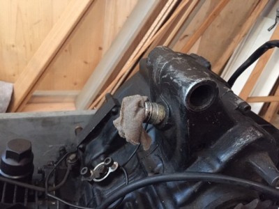 xt 500 80er motoraufhängung detail II.JPG