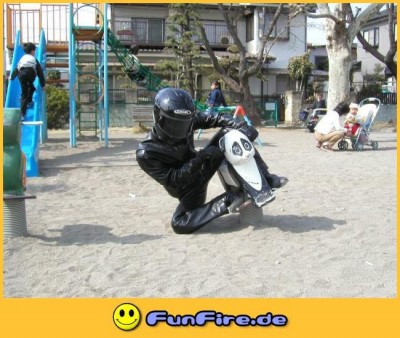 funfire-de-1076854858-32.jpg