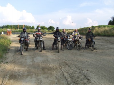 CrossJuli080001.jpg