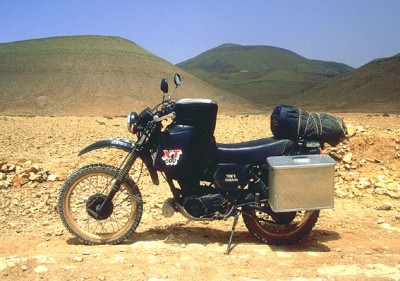 xtom-mar.JPG