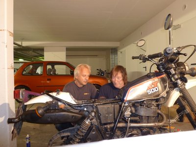 P1000695-1.JPG