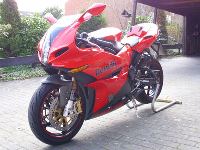 DSCI0005.JPG