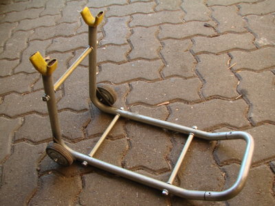 Stand1.JPG