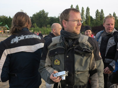 21 IMG_4076 Tom Mer.jpg (170.2 KiB) 20309 mal betrachtet 21 IMG_4076 Tom Mer.jpg