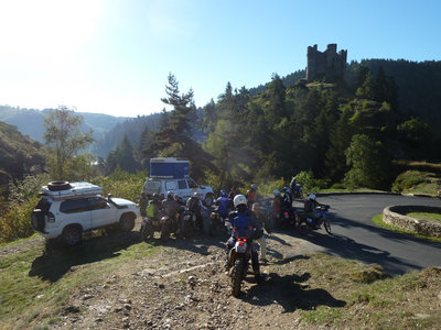 24 P1080962 CP mit Burg.jpg